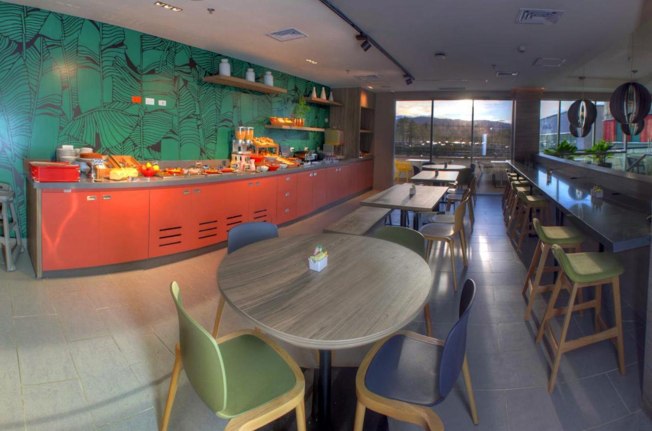 Ibis Apartado Ngoại thất bức ảnh