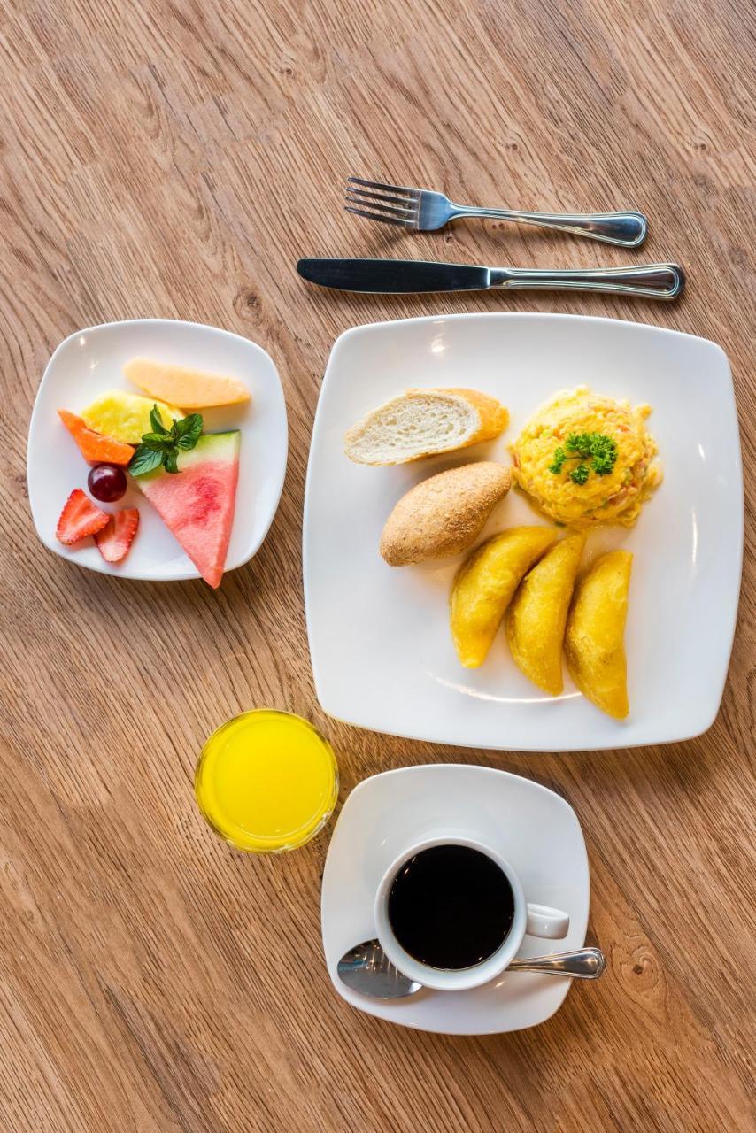 Ibis Apartado Ngoại thất bức ảnh